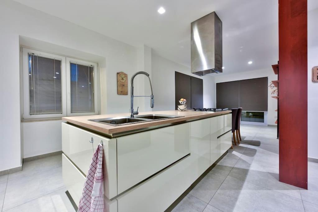 Modern 3 Bed & 2 Bth Apt Сліма Екстер'єр фото
